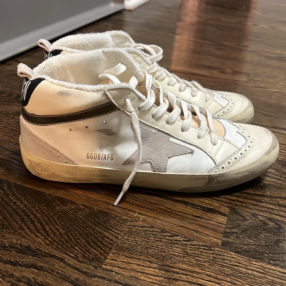 100% authentic Mid Star Golden Goose
